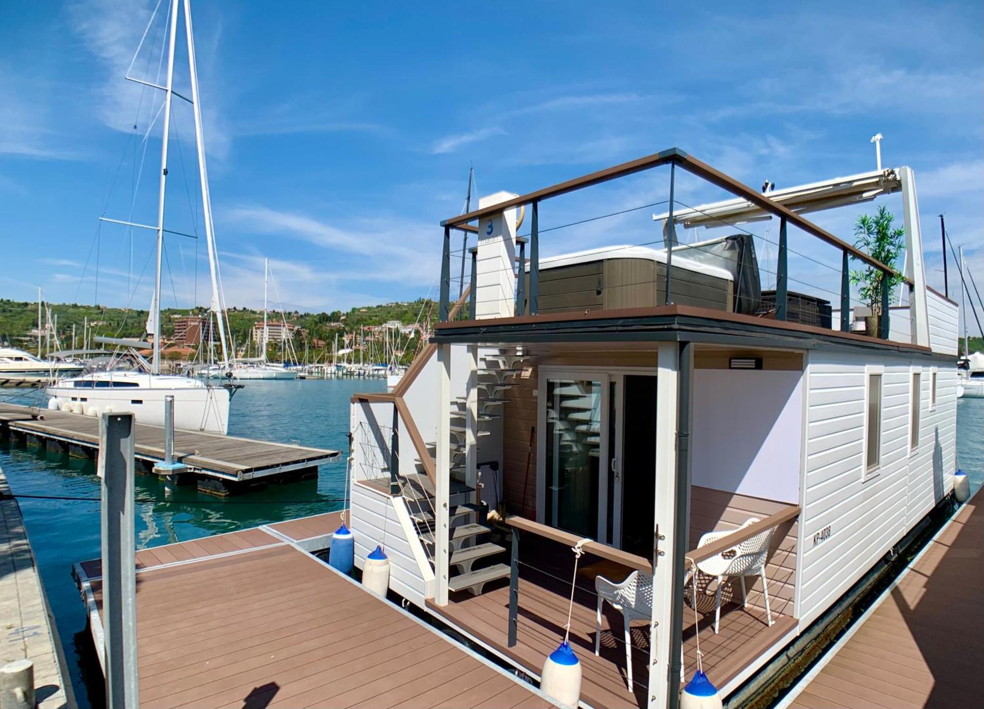Bellavista Houseboat Apartment Portorose Номер фото